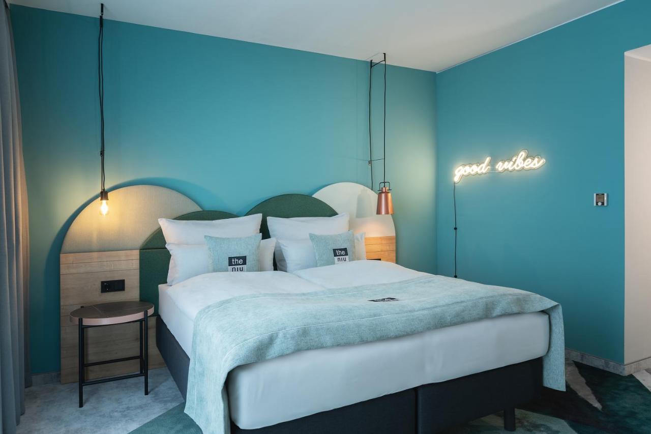 - The Niu, Cure By Ihg Hotel